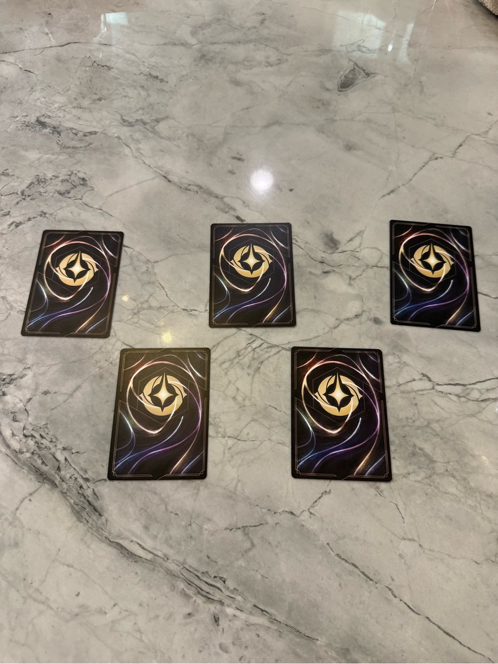 Disney Frozen Card Game - Purple, Blue, Pink, Gold, Black - Picture 2 of 7